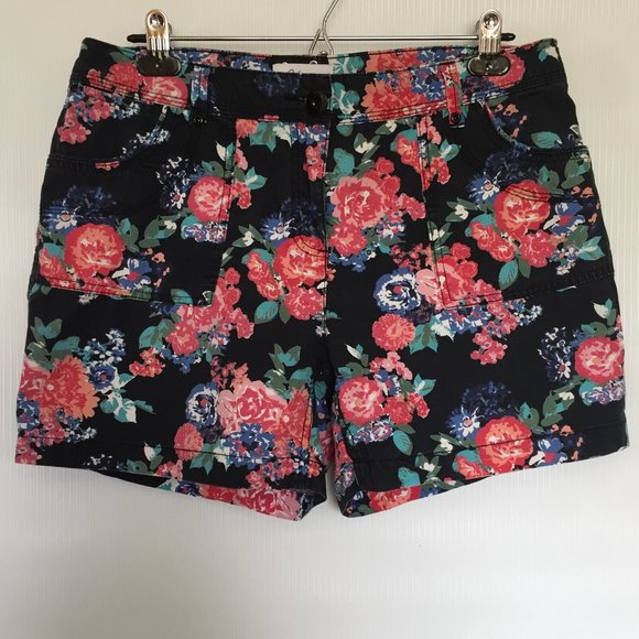 Flowers Print Mid-Rise Shorts 100% Cotton / 9(US) - Picture 1 of 9